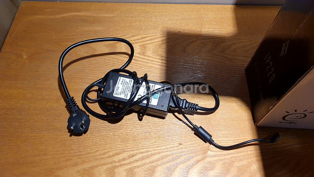 장은테크 jp220 액정태블렛 싸게 팝니다.--1