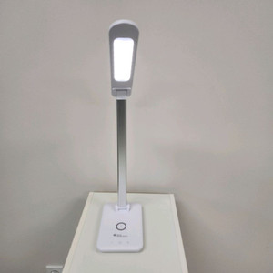 휴대용 LED 데스크 스탠드