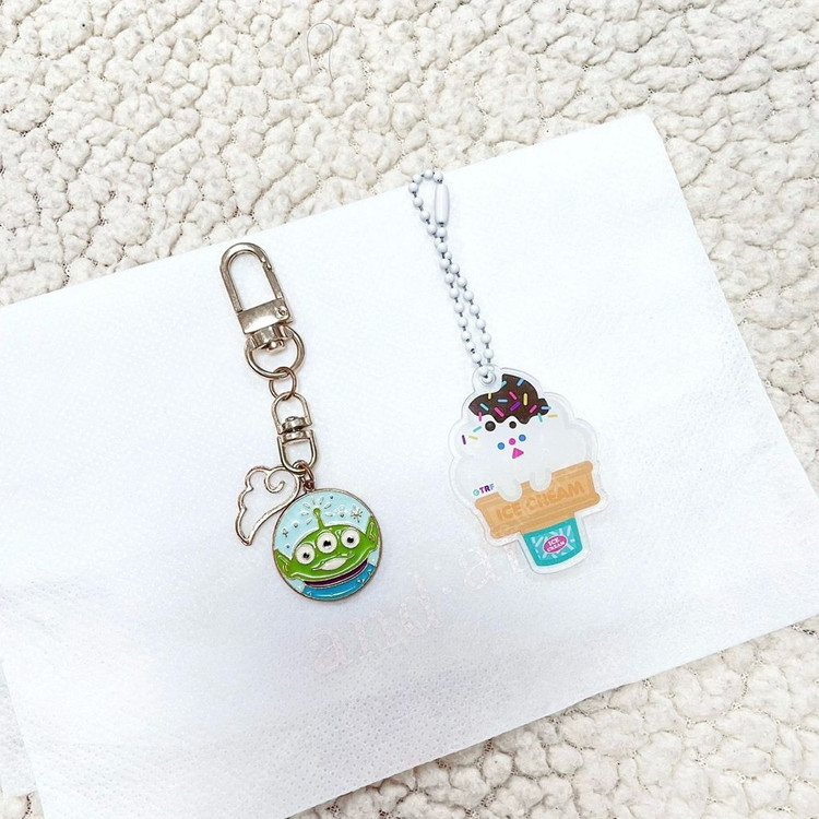 *당일발송* 리코더팩토리 에어팟프로1,2 케이스/ 아이스크림 아크릴키링 이미지