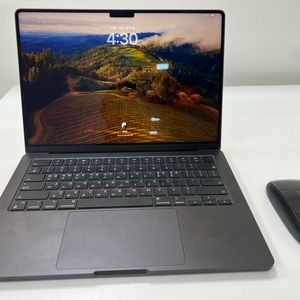 맥북 프로 14인치 m3 1테라 이미지