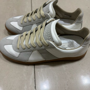 메종 마르지엘라 독일군 스니커즈