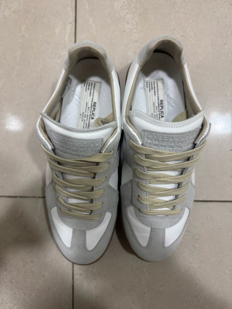 메종 마르지엘라 독일군 스니커즈 이미지