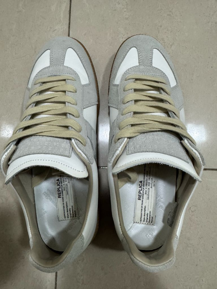 메종 마르지엘라 독일군 스니커즈 이미지