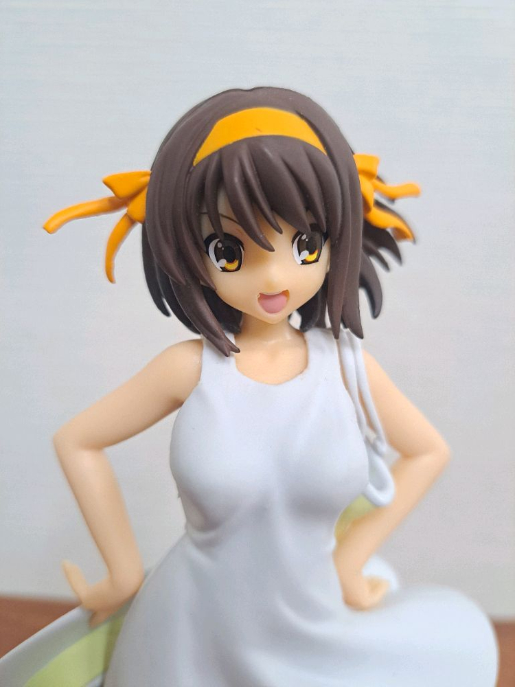 [유니크] 스즈미야 하루히 화이트 원피스 버전 피규어 세가--2