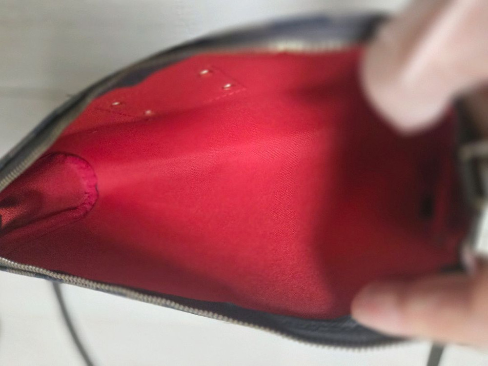 에바클러치 이미지