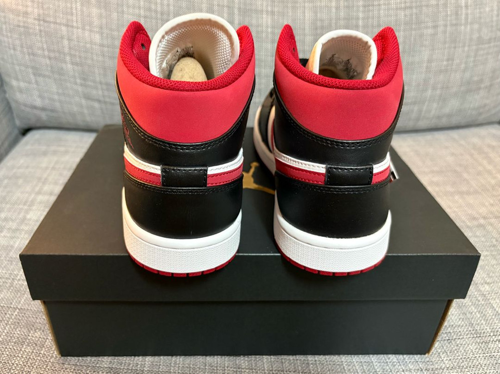나이키 조던1 미드 짐레드 블랙 화이트--3