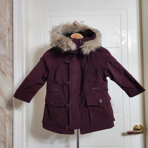 110호 (4y) 버버리칠드런 야상 점퍼 / 키즈 몽클레어 구찌 펜디 셀린느 디올 이미지