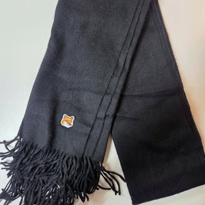 메종키츠네 폭스헤드 블랙 울머플러