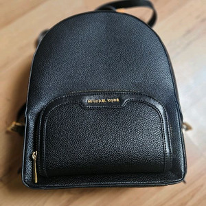 마이클코어스 제이시 미디움 백팩