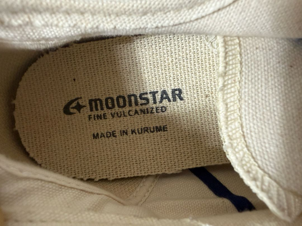 문스타 스니커즈 아이보리 250사이즈--1