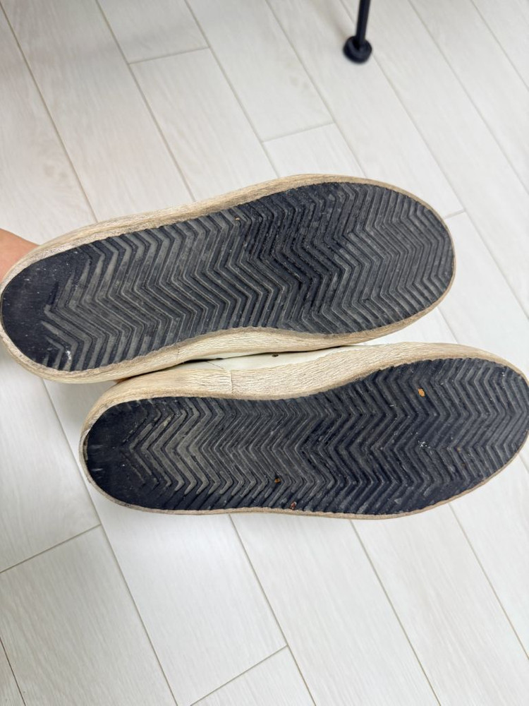 골든구스 빈티지 스니커즈 사이즈 225(35)--4