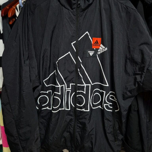 아디다스 우븐바람막이(M)