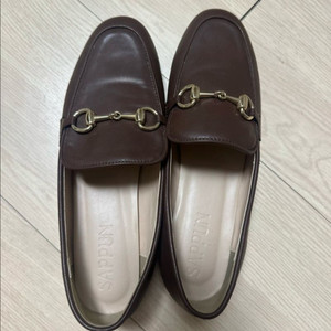 사뿐 브라운 250 구두