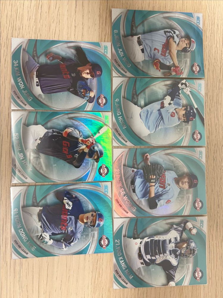 2024 KBO 리그 롯데 야구 선수 카드 일괄 + KBO 바인더북--2