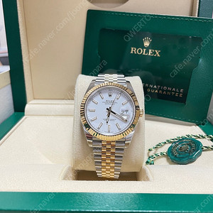 로렉스 126333 신형 데이저스트 41 화이트판 옐골