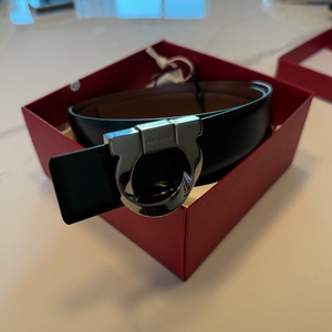 페레가모 남성 벨트 110사이즈