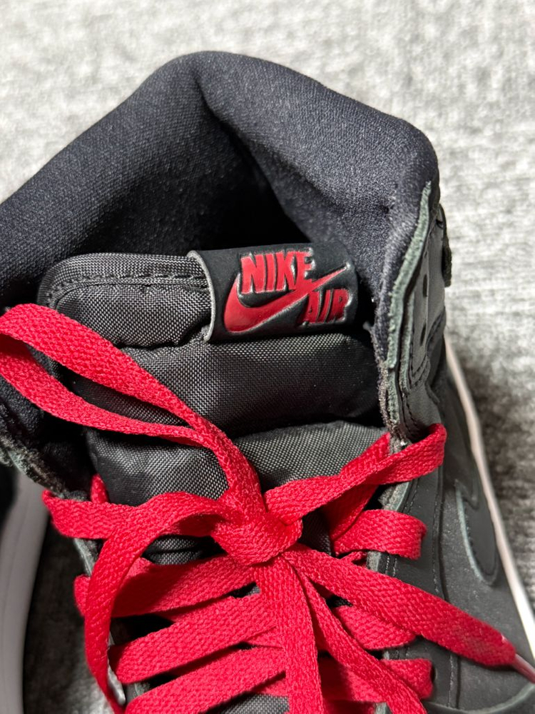 [정품/새상품] 나이키 에어 조던1 레트로 하이 OG 블랙 새틴 짐 레드--2