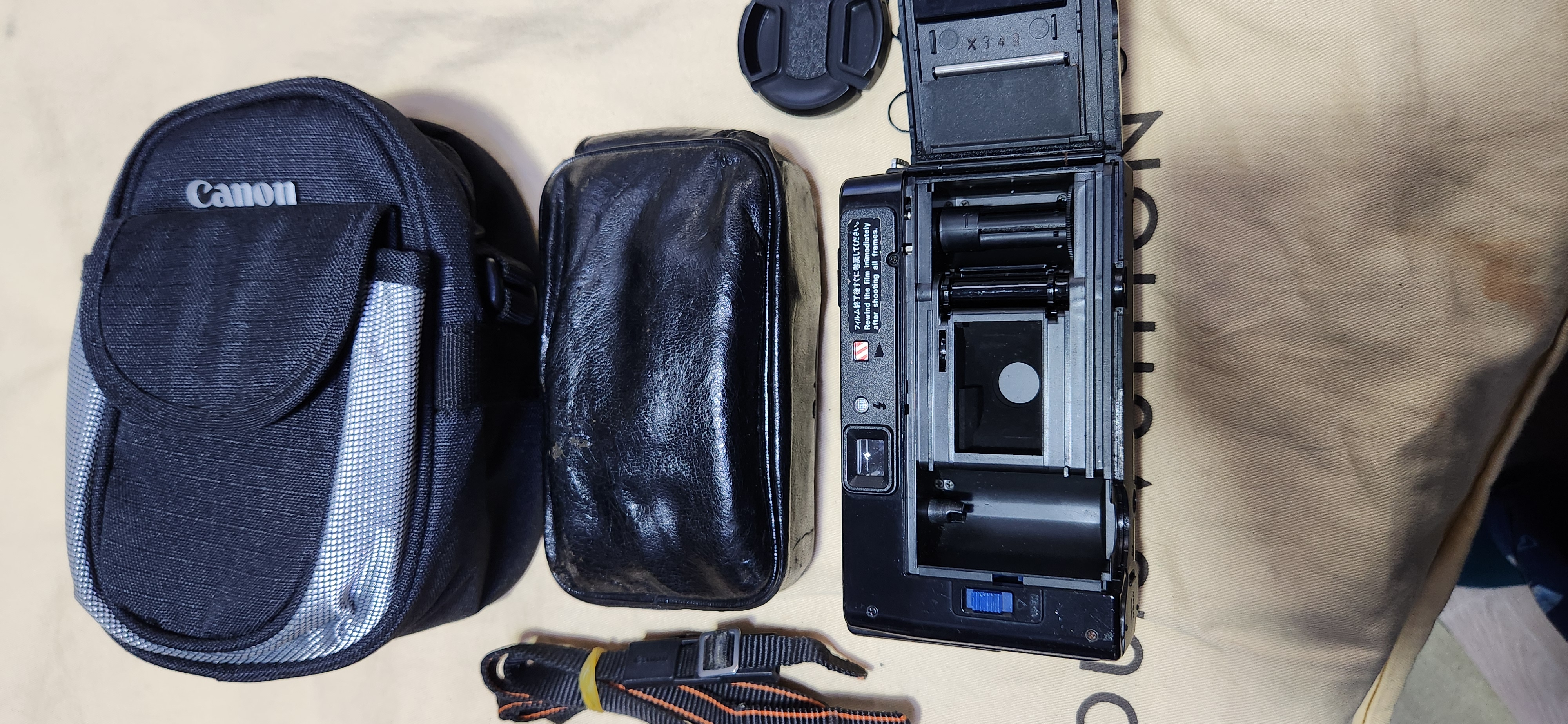 캐논af35m(a급), aa2개기능정상, 캐논렌즈38/2.5, 케이스, 캐논카메라가방.--4