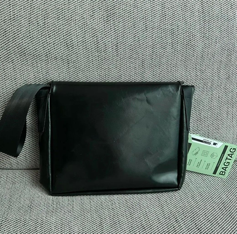 프라이탁 라씨 올블랙 올검 미사용 새제품 이미지