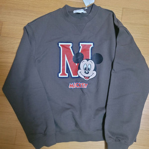 미키맨투맨 m 사이즈 새옷