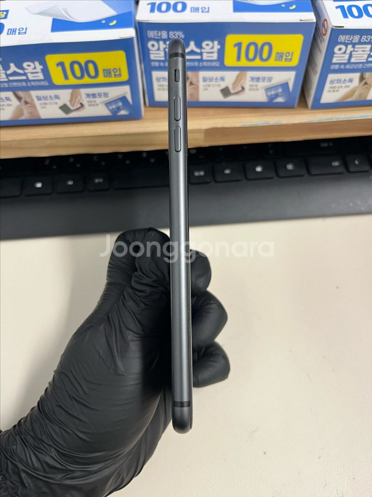 아이폰8플러스 64G 그레이 A급!--5