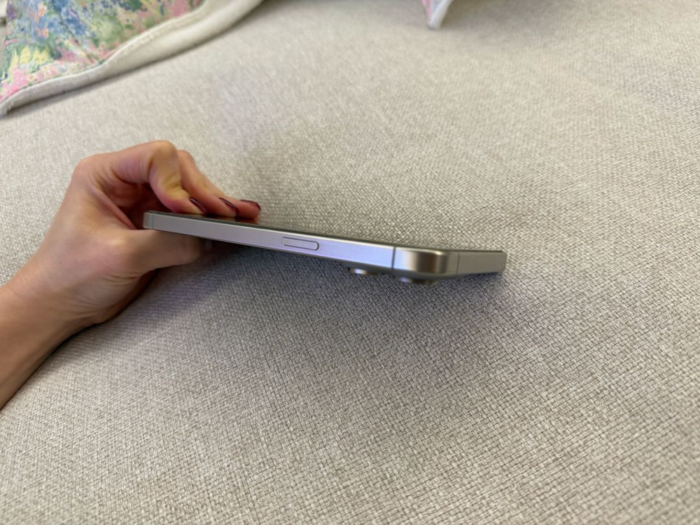 아이폰 15 PRO MAX 1TB 티타늄 + 애캐플 (SS급)--1