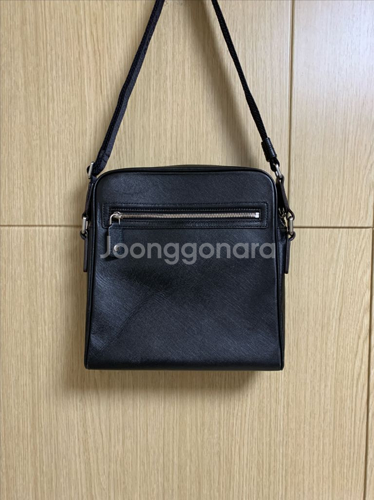 엠씨엠(MCM) 어반스타일러 크로스백--1