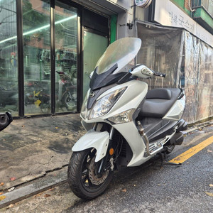 19년식 조이맥스125 출퇴용 중고 오토바이