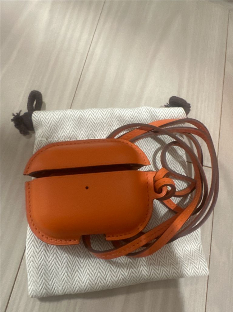 에르메스 에어팟 프로 2 오리지널 케이스 이미지