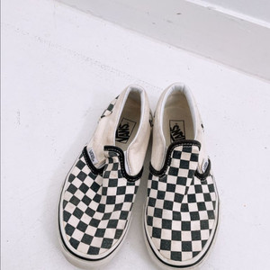 반스 vans 체크 패턴 슬립온 스니커즈 220 이미지