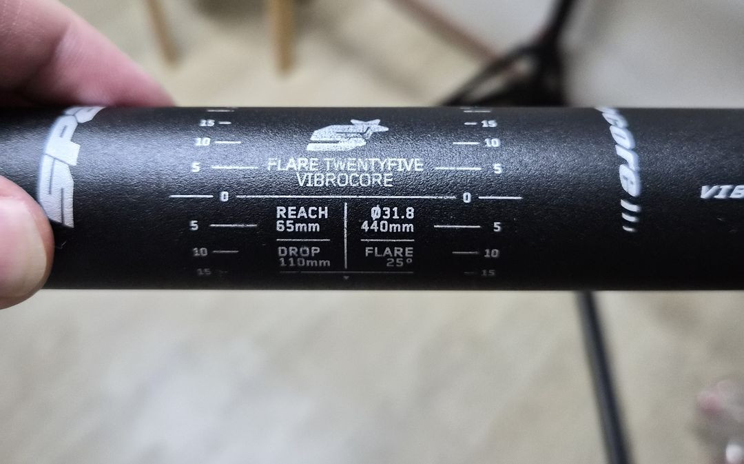 스팽크 바이브로코어 25도 플레어 그래블 드랍바 44cm--3