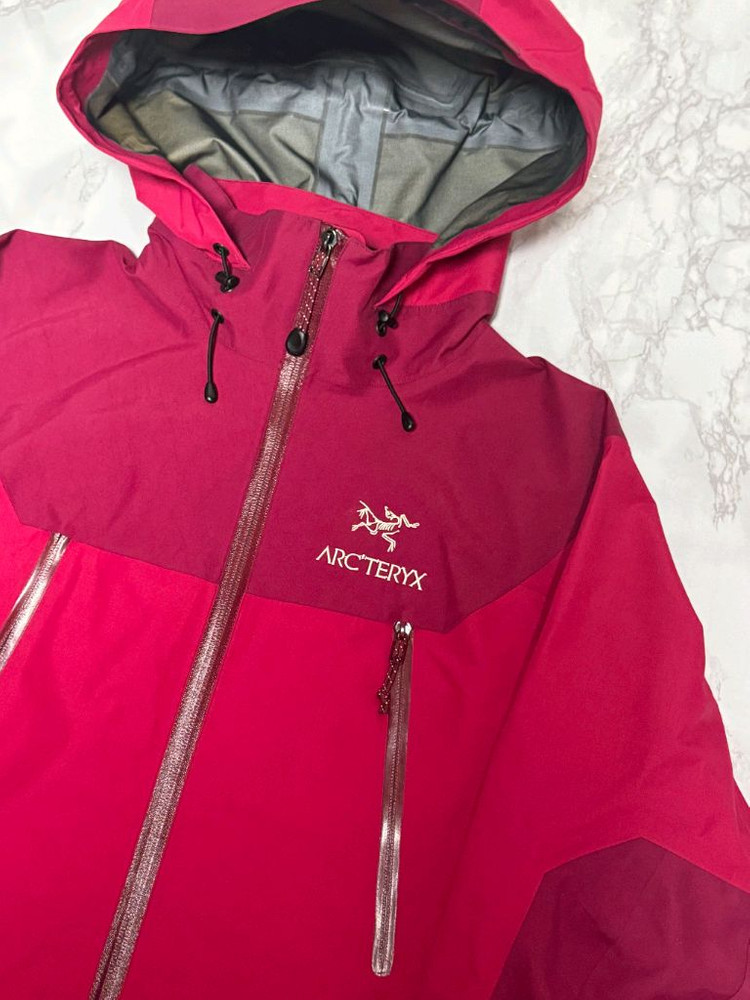 아크테릭스 고어택스 바람막이 후드 자켓 이미지