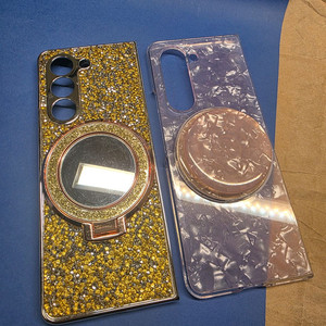 갤럭시 폴드5 케이스 뒷면 중고 2개 이미지