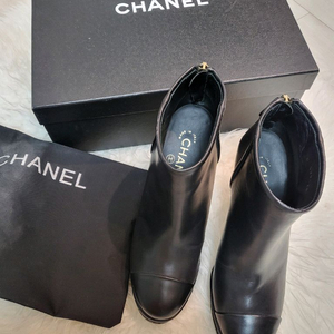 샤넬 블랙 앵클 부츠 37.5