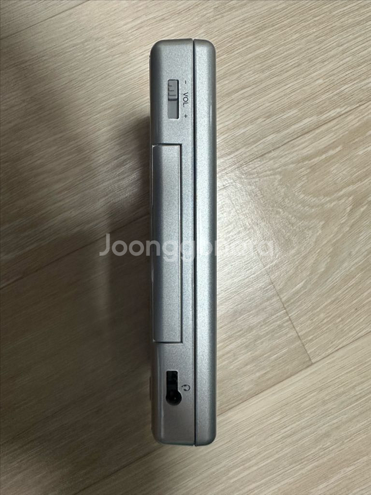 닌텐도 DS Lite 실버 (국내정발, A급) + 호환충전기--3