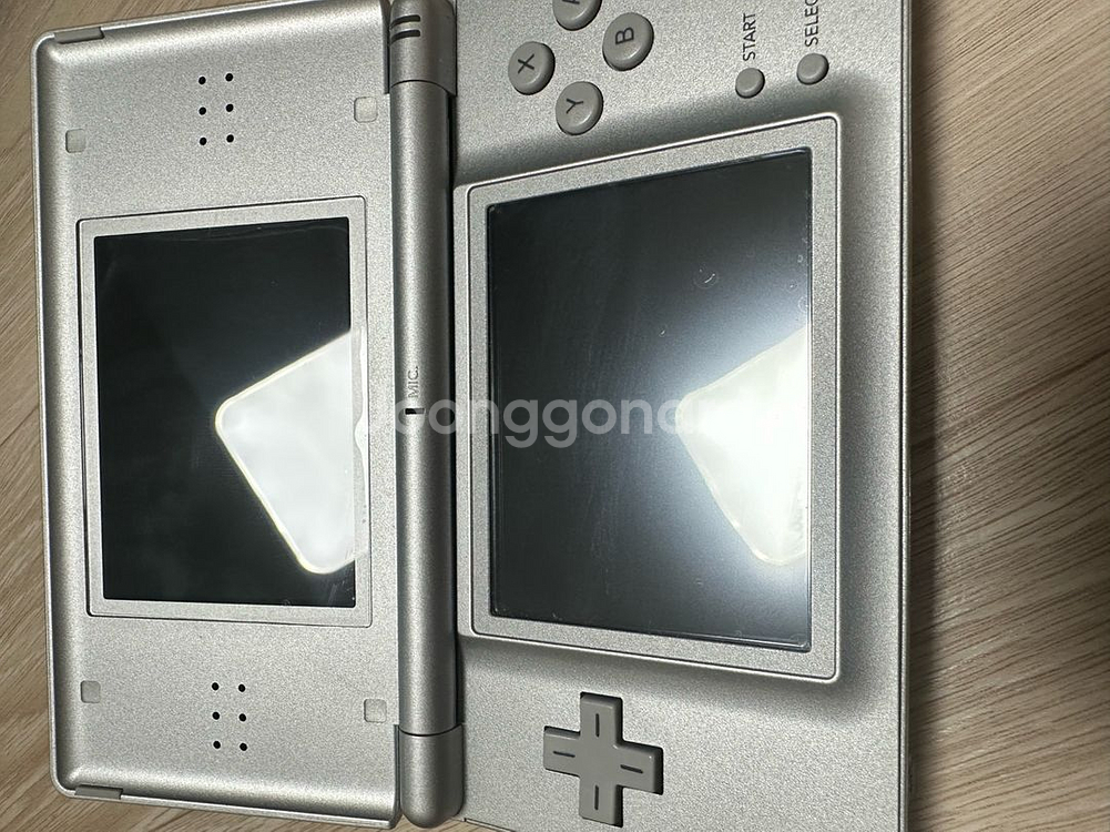 닌텐도 DS Lite 실버 (국내정발, A급) + 호환충전기--4