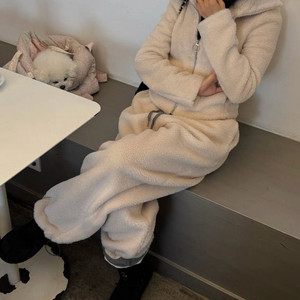 11am 덤블 제작 조거 팬츠 아이보리 새제품