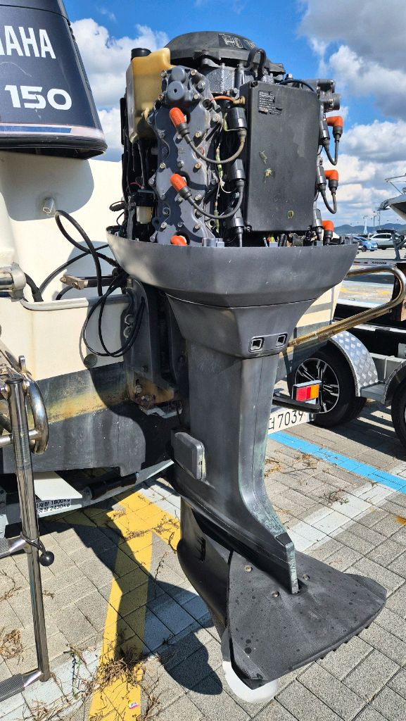 1500마력 선외기 엔진 이미지