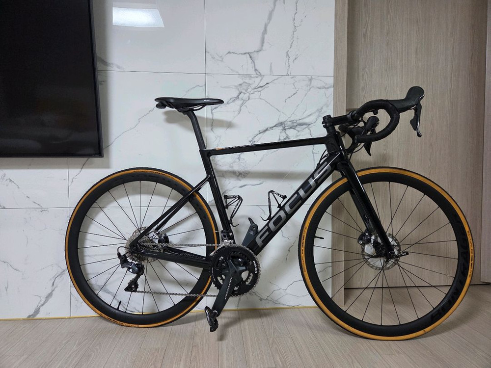 포커스 이자르코맥스 8.8 판매--0