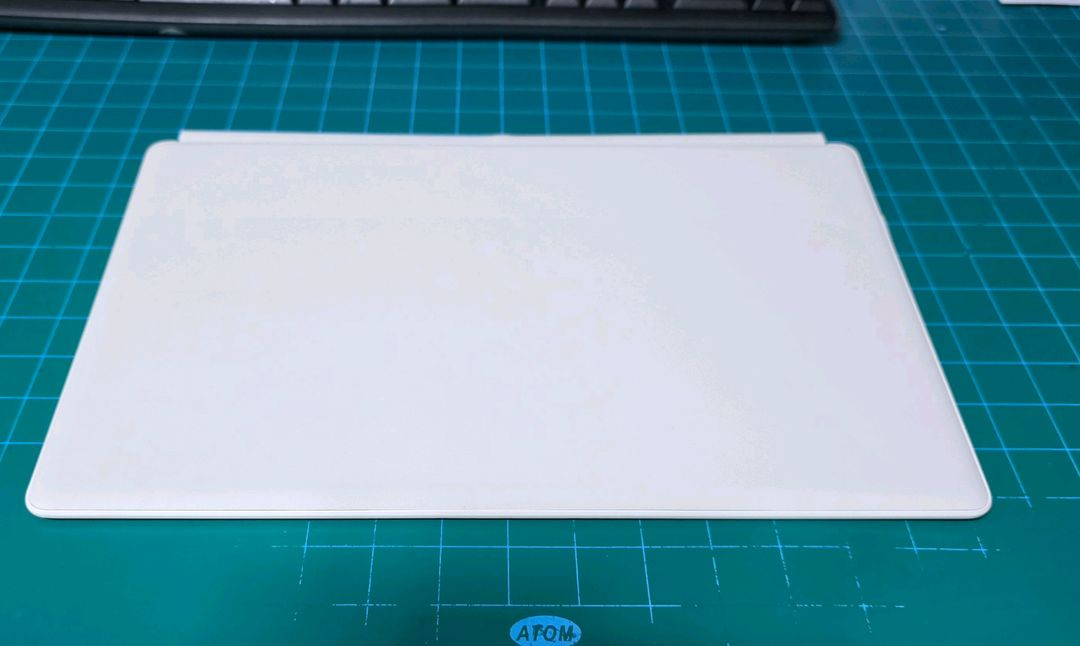 요가패드프로 12.7 정품 키보드케이스 팝니다--3