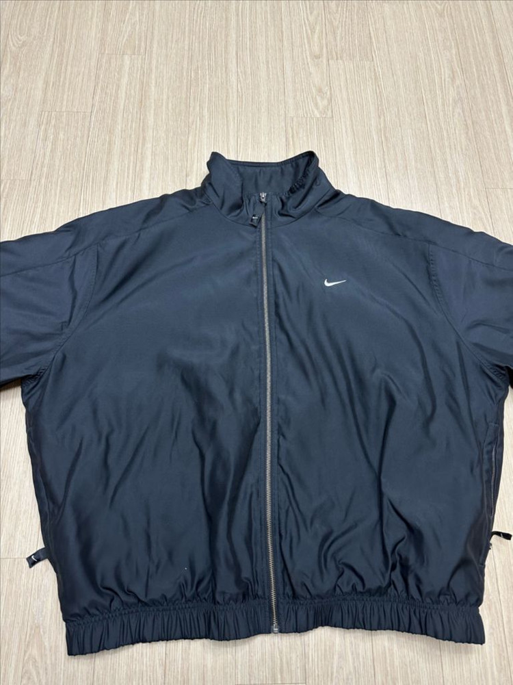 [XL] 나이키 NRG 스우시 봄버 자켓 US/EU DN1266-010--1