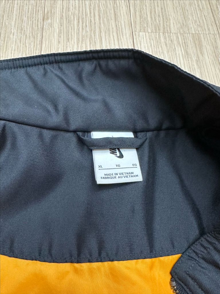 [XL] 나이키 NRG 스우시 봄버 자켓 US/EU DN1266-010--2