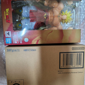 SHF 브로리 40주년 기념판 미개봉 이미지