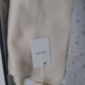 (새상품) 세인트 럭스 캐시미어 100% 머플러