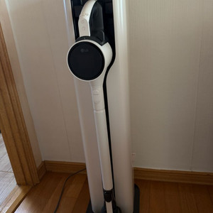 LG오브제 코드제로 올인원타워 무선청소기A9S 직거래