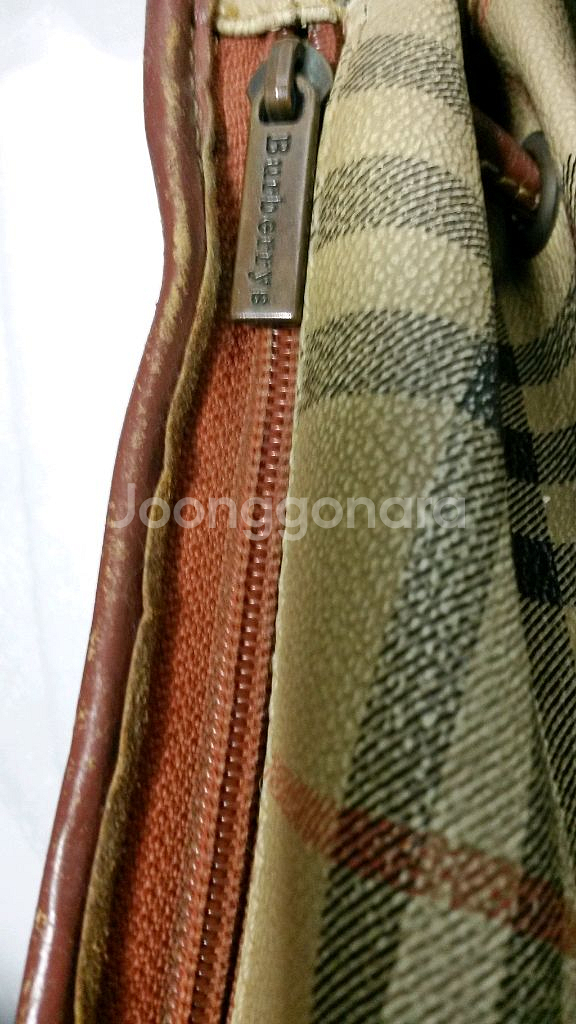 버버리가방--5