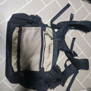 네파 힘색 슬링백 제임스9