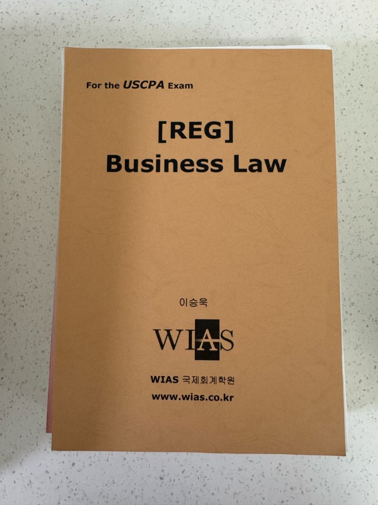 W사 APICA(USCPA) REG, BAR 교재 판매 이미지