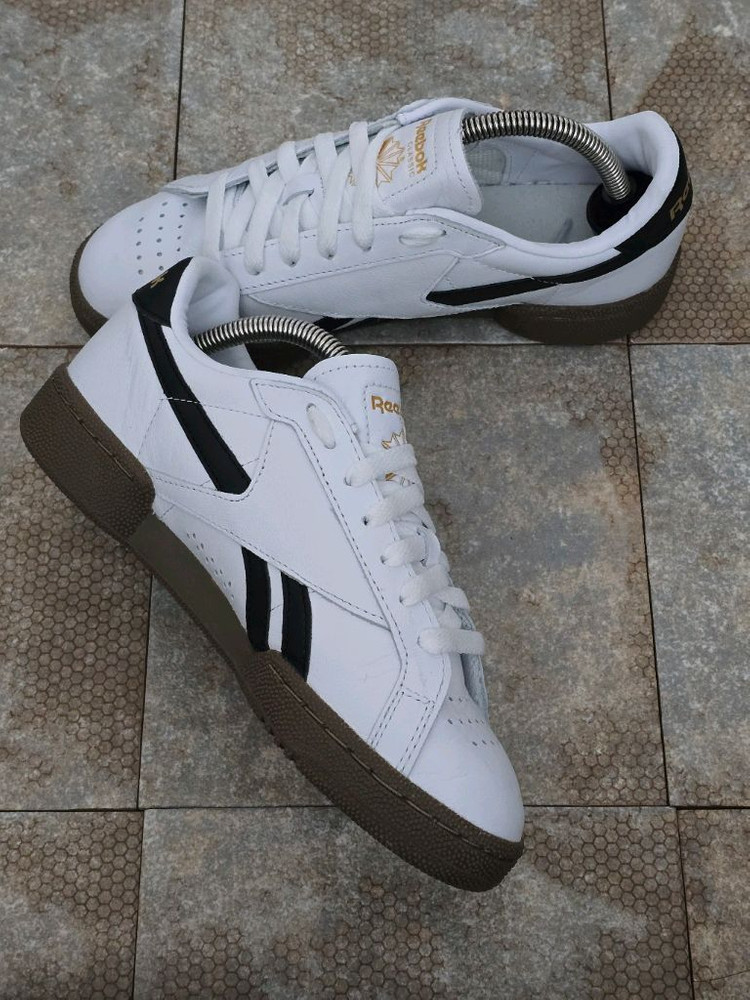 (235)리복 클럽 c 그라운드 uk 스니커즈 운동화--3