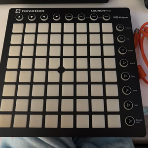 Launch pad 중고거래 | 중고나라 - 안심되는 중고거래